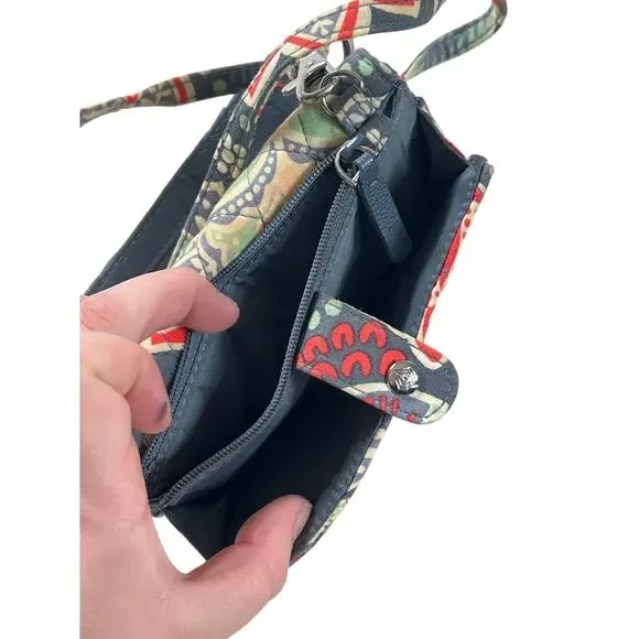Vera Bradley Wristlet With Multiple Compartments Floral Print - Picture 7 of 10